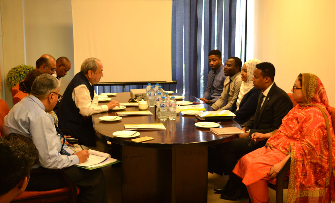 Ambassador of the Federal Republic of Somalia Visits COMSATS Secretariat