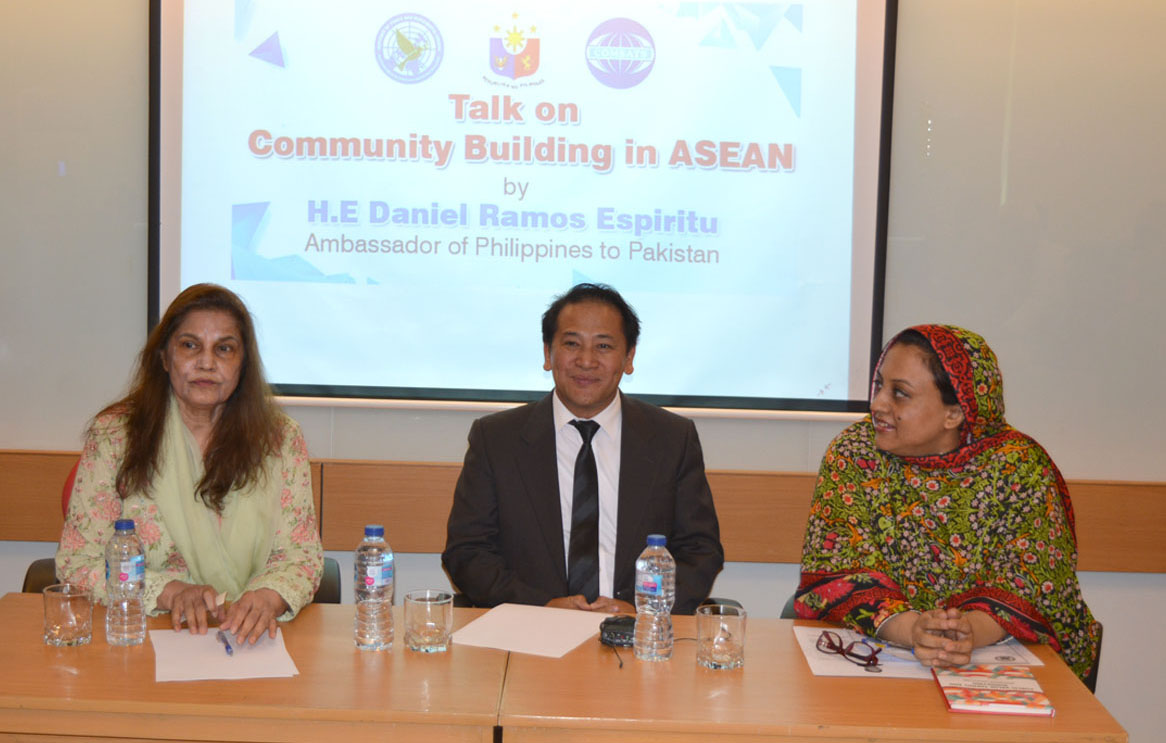 Talk on “Community Building in ASEAN” organized at COMSATS Secretariat