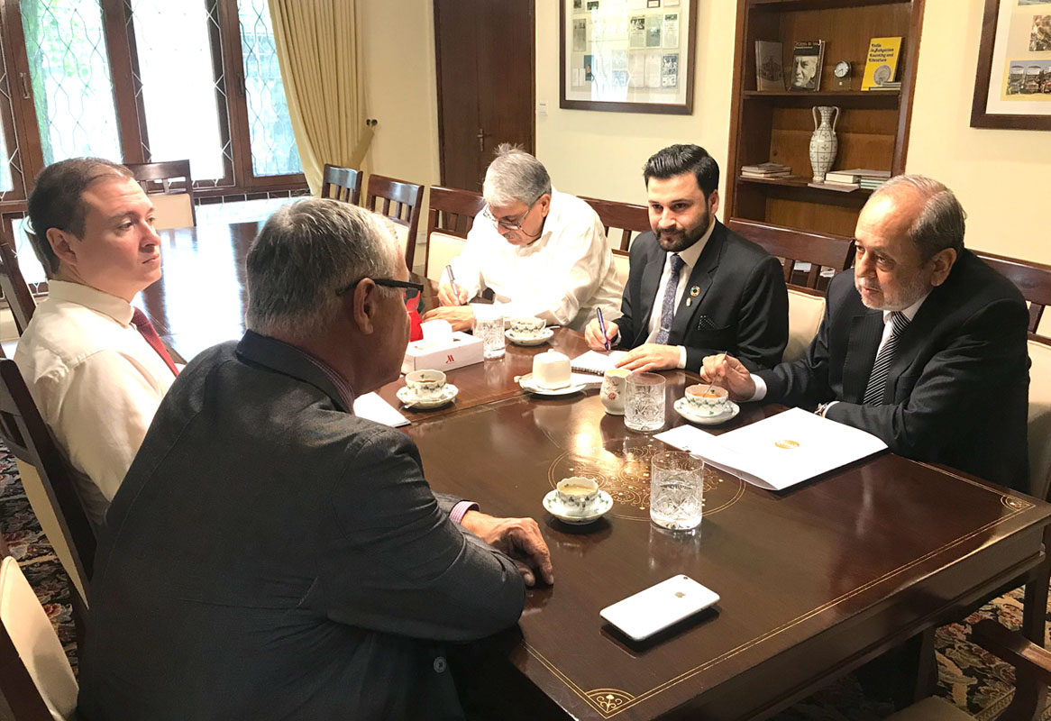 Executive Director COMSATS Met With the Ambassador of Hungary