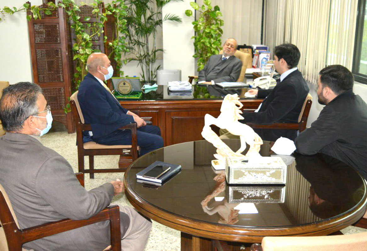 Managing Director of KPITB Visits COMSATS