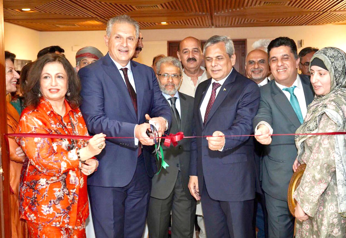 COMSATS Participation in Retrospective Exhibition Honouring Renowned Artist Akram Dost Baloch at Pakistan National Council of the Arts (PNCA)